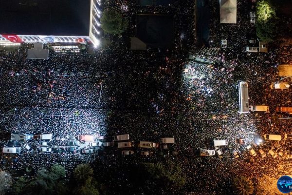 Penangkapan Wali Kota Istanbul Picu Protes Besar Massa Jalanan